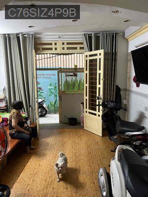 bán nhà - Phường 1  -  Quận Phú Nhuận 