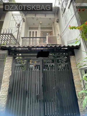 Gia đình định cư - Phường 2  -  Quận Phú Nhuận 