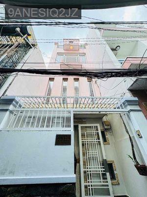Nhà 4 tầng Quận 10, hẻm đẹp sát mặt tiền, 30m2 quá rẻ - Phường 8  -  Quận 10 