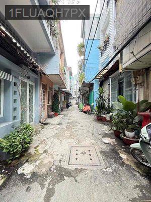 nhà ở thoáng mát ,sở hữu hai mặt tiền hẻm xe hơi dậu ngay cửa - Phường 6  -  Quận Tân Bình  nhà ở thoáng mát ,sở hữu hai mặt tiền hẻm xe hơi dậu ngay cửa - Phường 6  -  Quận Tân Bình