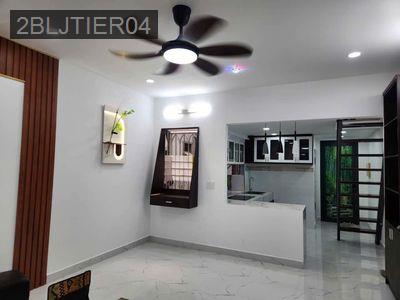 Chung Cư 1 Bàu Cát. 2 Phòng ngủ. Giá 2 tỷ 05 thương lượng - Quận Tân Bình - Tp Hồ Chí Minh