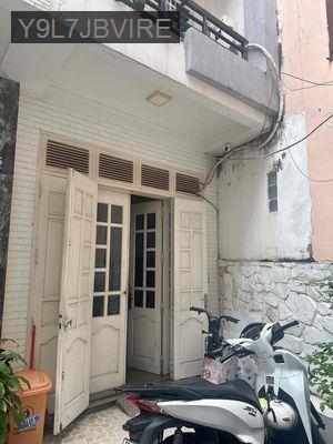 bán nhà hẻm cụt , ba gác quay đầu . - Phường 4  -  Quận Phú Nhuận 