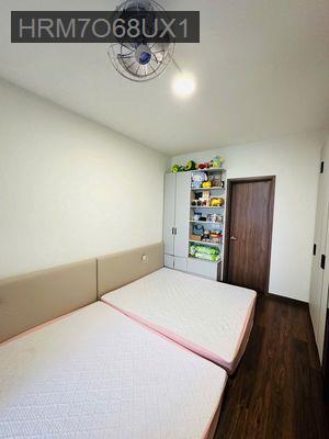 Cần ra gấp hàng 2pn Full nội thất chỉ 4,550 tỷ 80m2 View Võ Văn Kiệt - Phường An Lạc  -  Quận Bình Tân 