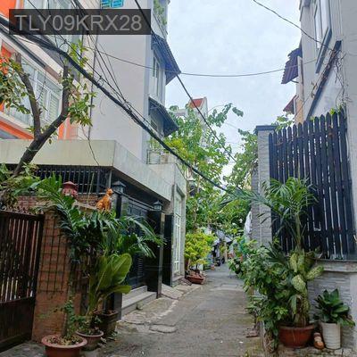Nhà BÌNH THẠNH, ngay XVNT  5.86 tỷ , Diện tích (4x8) sổ vuông,2PN,2WC - Phường 26  -  Quận Bình Thạnh 