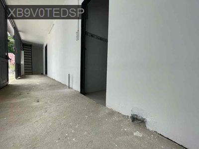 SIÊU PHẨM NHÀ CẤP 4- xe hơi nằm trong - Phường 15  -  Quận 8 