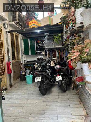 Bán nhà hẻm 159// trần văn đang p11, q3 - Phường 11  -  Quận 3 