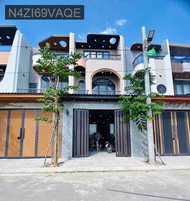 bán gấp nhà ở - Thị trấn Cần Đước  -  Huyện Cần Đước 
