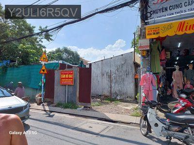 Bán nhà MẶT TIỀN  cổng CHÙA HOẰNG PHẮP giá CỰC RẺ - Xã Tân Hiệp  -  Huyện Hóc Môn 