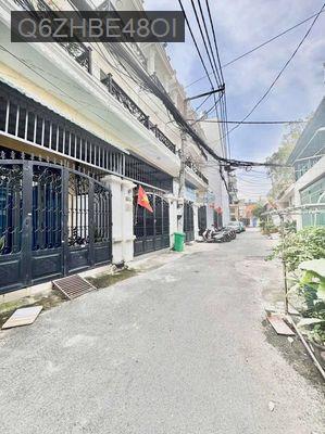 Bán nhà ngay Ngã Tư Ga, p.Thạnh Lộc, Q12. DT 4x15, 5 Tầng, Giá 5.5 tỷ - Phường Thạnh Lộc  -  Quận 12 