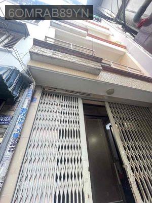 Bán nhà - Phường 8  -  Quận 10  - 26m² - 4.4tỷ