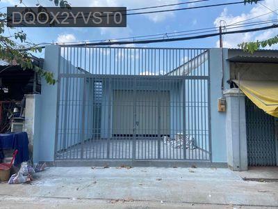 Nhà mặt tiền LT Kim Xuân Thới Sơn Hoc Môn chính chủ cần bán - Xã Xuân Thới Sơn  -  Huyện Hóc Môn 