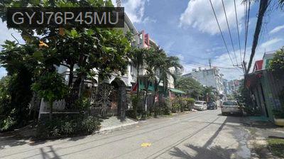 BÁN GẤP NHÀ VỊ TRÍ ĐẮC ĐỊA // FULL NỘI THẤT - Phường Hiệp Bình Chánh  -  Quận Thủ Đức 