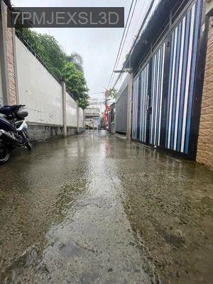 BÁN NHÀ 2 TẦNG - HẺM XE TẢI NGỦ TRONG NHÀ HẺM THÔNG - Phường Hiệp Bình Phước  -  Quận Thủ Đức  BÁN NHÀ 2 TẦNG - HẺM XE TẢI NGỦ TRONG NHÀ HẺM THÔNG - Phường Hiệp Bình Phước  -  Quận Thủ Đức