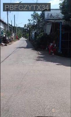 Dãy trọ ngộp rẻ bất ngờ 8 phòng+1kiot cho thuê kín 10tr/tháng, đã sổ. - Xã Phú An  -  Thị xã Bến Cát 