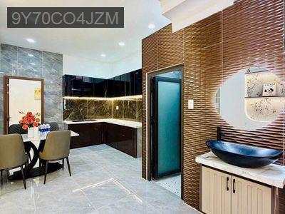 NHÀ PHỐ BCONS GẦN METRO, NGAY LÀNG ĐẠI HỌC, SẴN SỔ SANG TÊN Ở NGAY - Phường Linh Xuân  -  Quận Thủ Đức 