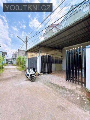 vợ chồnng kekt tiền cần bán căn nhà Tân Túc Bình Chánh - TT. Tân Túc  -  Huyện Bình Chánh 