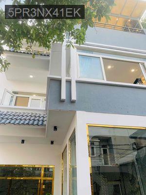 Hiếm..300m Ra Phú Mỹ Hưng.. Ngang 7.8m 3 Tầng Đẹp Lung Linh Chỉ 16.8 T - Phường Bình Thuận  -  Quận 7 