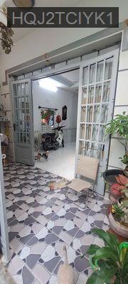 CẤN BÁN , NHÀ Ở GIA ĐÌNH 4 NGƯỜI ,  . VÀO LÀ Ở ĐƯỢC NGAY - TT. Nhà Bè  -  Huyện Nhà Bè 