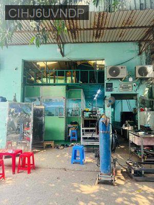 Cần bán nhầ gấppp - Phường Bình Hưng Hòa A  -  Quận Bình Tân 