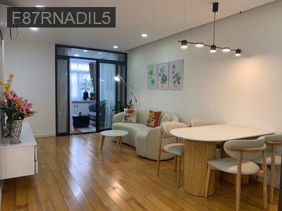 Kẹt tiền bán CH Sky Garden 3 Giá 6.130 Tỷ sẵn hợp đồng thuê 18 triệu - Phường Tân Phong  -  Quận 7 