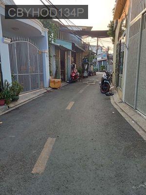 nhà HT 17 xe tải đậu ngay cửa nhà - Phường Hiệp Thành  -  Quận 12 