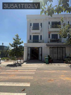 Chủ kẹt tiền cần bán gấp nhà 2 lầu ngay trung tâm tp tân uyên giá 2ty1 - Phường Tân Hiệp  -  Thị xã Tân Uyên  Chủ kẹt tiền cần bán gấp nhà 2 lầu ngay trung tâm tp tân uyên giá 2ty1 - Phường Tân Hiệp  -  Thị xã Tân Uyên