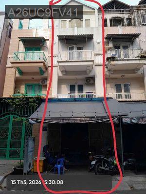 ĐẦU TƯ NHÀ CHO CON HỌC TRƯỜNG RMIT - Phường 4  -  Quận 8 