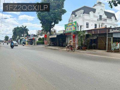 Bán Nhà NÁT MẶT TIỀN đường Nguyễn Xiển ( đường 3Om ) Gần VINHOME- Quân - Phường Long Bình  -  Quận 9 