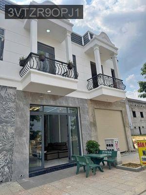 Nhà Mới Xây Cần Bán Gấp - SỔ SẲN - Xã Hội Nghĩa  -  Thị xã Tân Uyên 