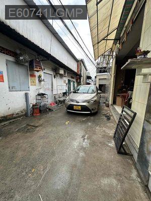 Bán nhà cấp 4  - QL13 cũ - hẻm xe hơi - 67m2 - 4,2 tỷ thương lượng - Phường Hiệp Bình Phước  -  Quận Thủ Đức 