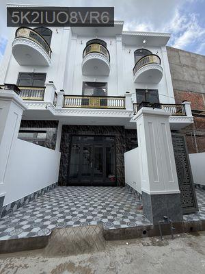 Nhà mới 1 trệt 2 lầu giá 1,9 tỷ gần ngã 3 TÂN KIM - Thị trấn Cần Giuộc  -  Huyện Cần Giuộc 