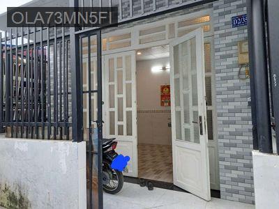 Bán nhà lầu NỞ HẬU Quốc lộ 50 Phong Phú - Xã Phong Phú  -  Huyện Bình Chánh 