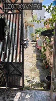 nhà hẻm cụt căn trong cùng có sân trước nhà & cổng rào riêng biệt - Phường 3  -  Quận Gò Vấp 