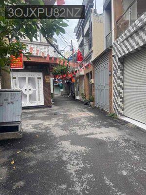 4,9 TỶ- HÀNG HIẾM HẺM XE HƠI 2 MẶT- NGANG HƠN 4M- NỢ HẬU 8M - GẦN UBND - Phường 10  -  Quận 10 