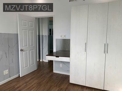 Bán căn hộ chung cư 312 Lạc Long Quân, lầu trung - Phường 5  -  Quận 11 