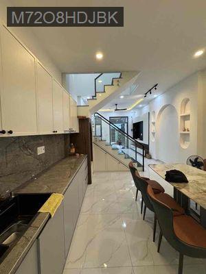 Bán nhà - Phường 1  -  Quận 10  - 92m² - 8.9tỷ