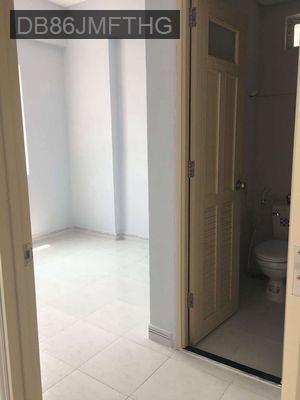 Bán nhanh căn hộ 2PN 54m2 giá 1ty Ngay chợ Bình Điền Q8. Đi Q1 20p - Xã An Phú Tây  -  Huyện Bình Chánh 