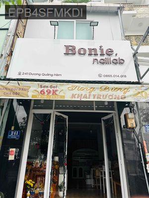 nhà mặt tiền dương quảng hàm đường 32m - Phường 6  -  Quận Gò Vấp 