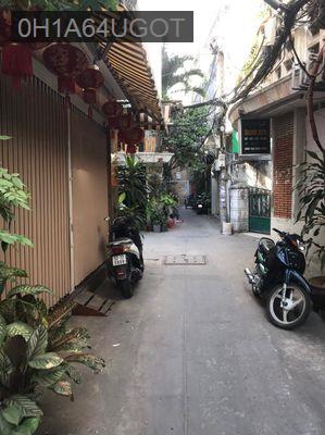 Chính chủ cần bán nhà ngay phố Tây Bùi Viện  - Phường Cầu Ông Lãnh  -  Quận 1 