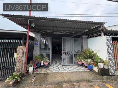 Nhà mới 2 lầu, 1 triệt hẻm ô tô trung tâm Thủ Dầu Một - Phường Chánh Mỹ  -  Thành phố Thủ Dầu Một  Nhà mới 2 lầu, 1 triệt hẻm ô tô trung tâm Thủ Dầu Một - Phường Chánh Mỹ  -  Thành phố Thủ Dầu Một