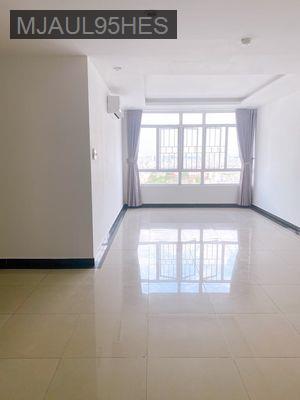 Bán gấp căn hộ Giai Việt 150m2 3Phong 3WC có Sổ Hồng 5Tỷ850 - Phường 5  -  Quận 8  Bán gấp căn hộ Giai Việt 150m2 3Phong 3WC có Sổ Hồng 5Tỷ850 - Phường 5  -  Quận 8