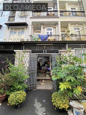 Bán nhà phố 2 lầu, 4 phòng ngủ, 3 nhà tắm, hẻm xe hơi Nhà Bè Q7 - Xã Phước Kiển  -  Huyện Nhà Bè 