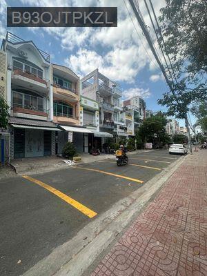 mặt tiền kdc bùnh phú, đối diện trường học - Phường 11  -  Quận 6 