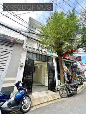 Nhà 2 lầu mặt tiền Q12, 4PN, 3WC, gần siêuthi Mega Market, an ninh tốt - Phường Tân Thới Hiệp  -  Quận 12 