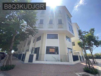 Cần bán nhà thô KDC Senturia Nam Sài Gìn - Xã Bình Hưng  -  Huyện Bình Chánh 