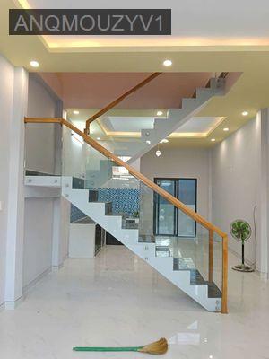 Nhà hẻm xe hơi, gần chợ , khu đông dân cư, sổ hồng riêng - Xã Đông Thạnh  -  Huyện Hóc Môn 