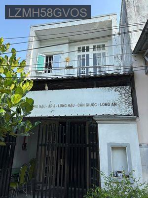 Bán nhà mặt tiền, DT: 300m2, 1 trệt 1 lầu ngay KCN Long Hậu giáp TPHCM - Xã Long Hậu  -  Huyện Cần Giuộc 