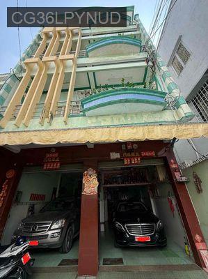 Nhà Mặt Tiền  Xe Hơi vô đậu bên trong - Phường 3  -  Quận 6 