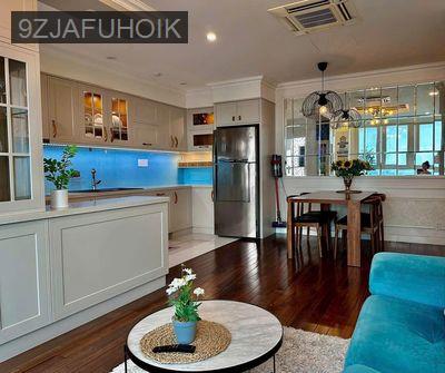 Bán gấp căn hộ LaKai, DT 86m2, 2pn, view mát, có sân vườn, giá 4.4 tỷ - Phường 8  -  Quận 5 