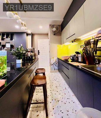 Cần bán Căn hộ 3PN, Nhà rất mới. Tặng full nội thất đo đóng. - Phường 7  -  Quận 8 